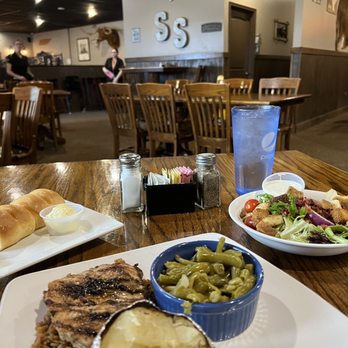 Strikers Steakhouse - Steakhouses Near Me - Lawrenceburg, Tennessee Strikers Steakhouse - Steakhouses Near Me - Lawrenceburg, Tennessee