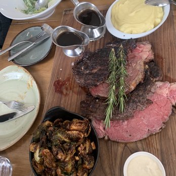 The Victor - Main course, Sunday supper - Steakhouses Near Me - Vancouver, British Columbia The Victor - Main course, Sunday supper - Steakhouses Near Me - Vancouver, British Columbia
