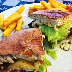 La Pausa Grill - El 50% del sándwich La Pausa
