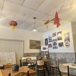 Eddy’s Traditional Chinese Cooking - Decor