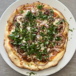Pinocchio's Pizza - Bbq chicken pizza