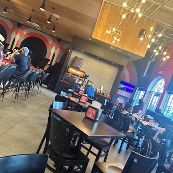 Torchy's Tacos - Seating Area - Tex-Mex Near Me - Memphis, Tennessee Torchy's Tacos - Seating Area - Tex-Mex Near Me - Memphis, Tennessee