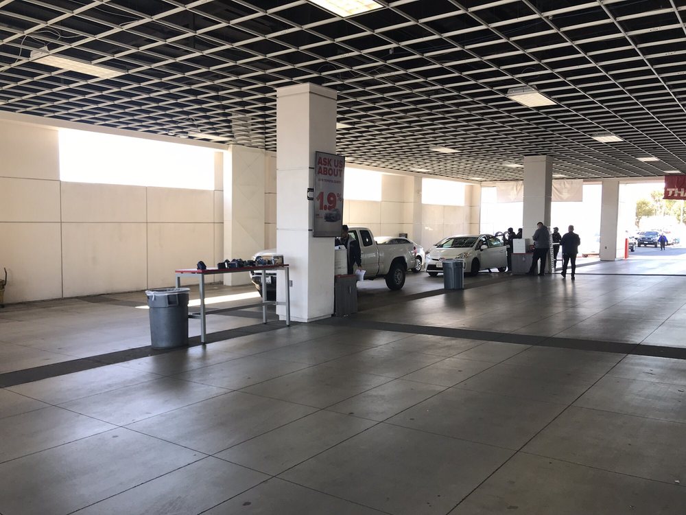 JOHN ELWAY’S CROWN TOYOTA - 352 Photos & 1402 Reviews - Auto Repair ...
