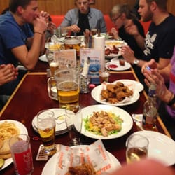 Hooters - Hmmmmm