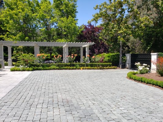 Garden Work & Maintenance - We can assist you in your garden projects as well as we're mindful of water conservation projects. We specialize in garden maintenance, both residential and commercial. Garden Work & Maintenance - We can assist you in your garden projects as well as we're mindful of water conservation projects. We specialize in garden maintenance, both residential and commercial.