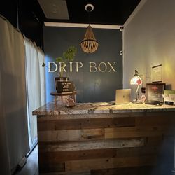 Drip Box | Medical Grade Full-Spectrum Infrared Sauna Studio - Reception desk