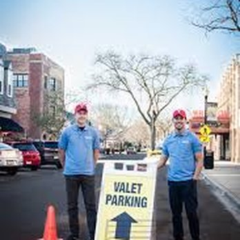 Be Right Back Valet - Valet Services Near Me - Oak Park, Illinois Be Right Back Valet - Valet Services Near Me - Oak Park, Illinois