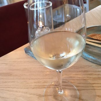 Bottiglia - Free Yelp check in house white or red wine - Italian Near Me - Henderson, Nevada