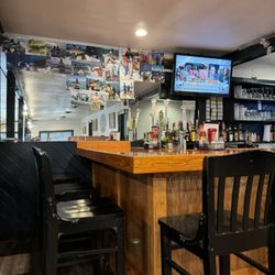 Sonny's Waterfront Restaurant - Bar