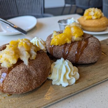 Great Maple - Peach Doughnut - Breakfast & Brunch Near Me - Anaheim, California