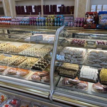 Lord & Villa Bakery - Bakeries Near Me - Glendale, California Lord & Villa Bakery - Bakeries Near Me - Glendale, California
