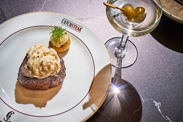 Catch Steak LA by null