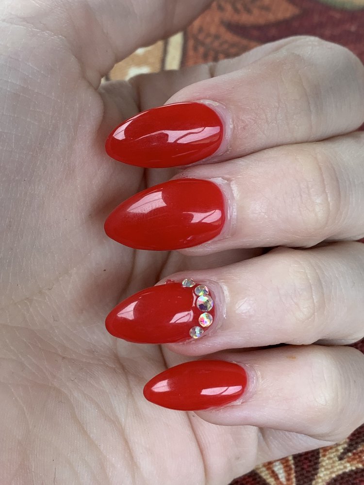 TONY NAILS 14 Photos & 12 Reviews 2554 Hubbell Ave, Des Moines, IA Yelp