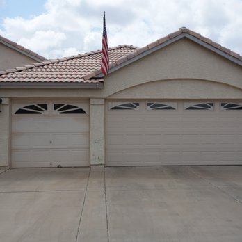 Firefly Electric & Solar  - Coach lights. - Electricians Near Me - Gilbert, Arizona