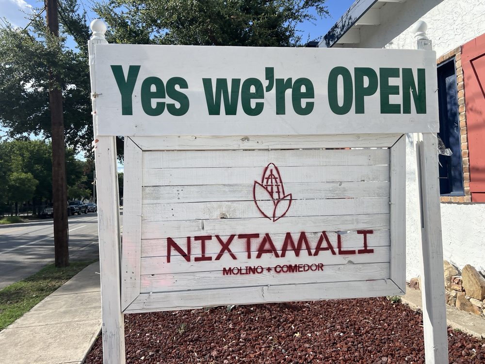 Nixtamali Molino + Comedor