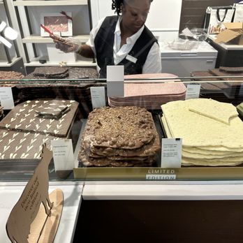 Läderach chocolatier suisse - Chocolatiers & Shops Near Me - Sunrise, Florida Läderach chocolatier suisse - Chocolatiers & Shops Near Me - Sunrise, Florida