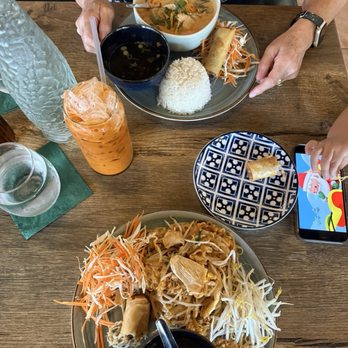 Lim Ros Thai Restaurant - Lunch pad Thai, Penang curry, and Thai tea - Salad Near Me - Maitland, Florida Lim Ros Thai Restaurant - Lunch pad Thai, Penang curry, and Thai tea - Salad Near Me - Maitland, Florida