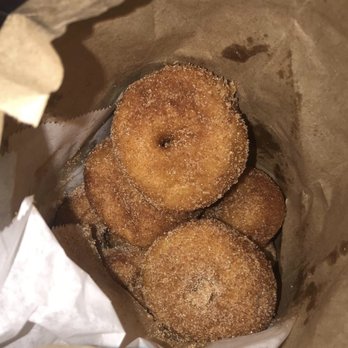 Bobby Q - Fresh Cinnamon Donuts - Barbeque Near Me - Phoenix, Arizona