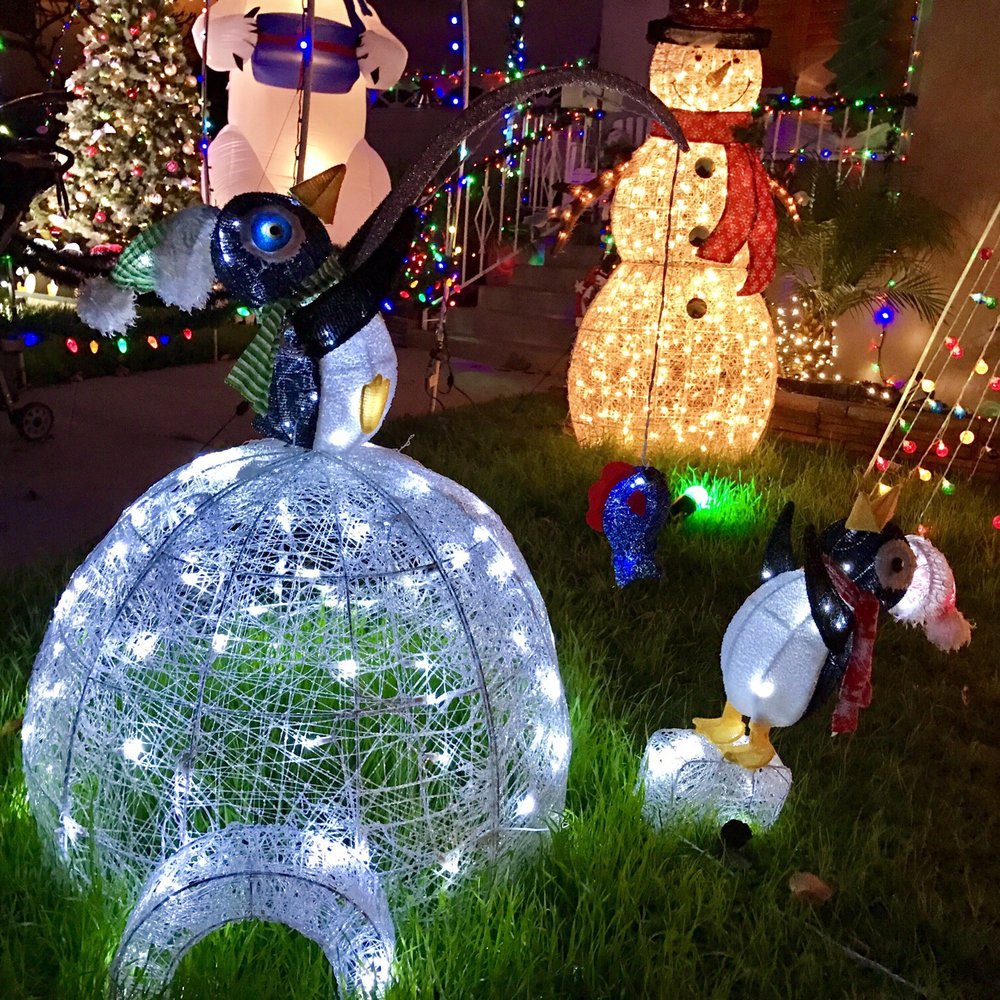 Christmas Circle - Local Flavor Near Me - Chula Vista, California Christmas Circle - Local Flavor Near Me - Chula Vista, California