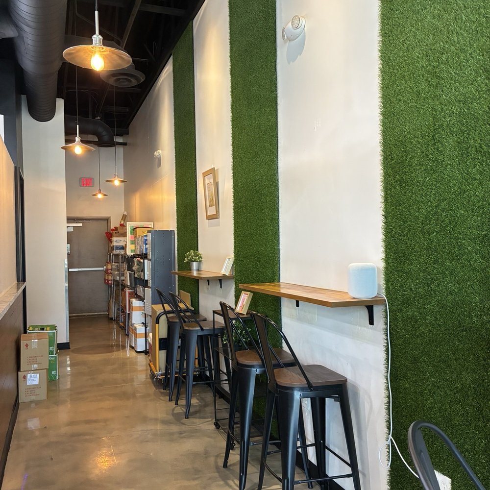 DaYung's Tea - Deer Valley - Inside - Bubble Tea Near Me - Phoenix, Arizona