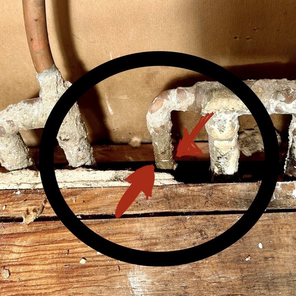 The Plumber - Here I have arrows pointing it out. - Plumbing Near Me - Grapevine, Texas The Plumber - Here I have arrows pointing it out. - Plumbing Near Me - Grapevine, Texas