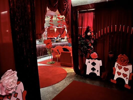 Hidden Bar at Noelle by null