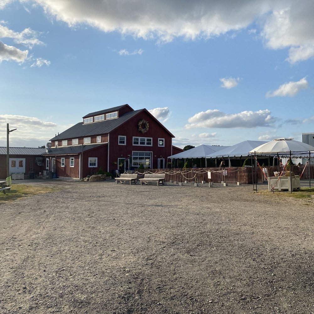 Carlson Orchards - Cider barn - Fruits & Veggies Near Me - Harvard, Massachusetts