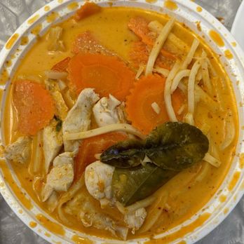 Thai Flavours - Red curry with chicken - Thai Near Me - Edmonton, Alberta Thai Flavours - Red curry with chicken - Thai Near Me - Edmonton, Alberta