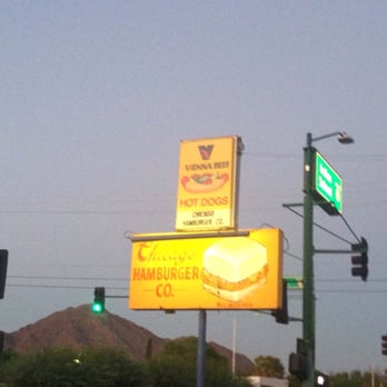 Chicago Hamburger - Quaint old style charm - Burgers Near Me - Phoenix, Arizona Chicago Hamburger - Quaint old style charm - Burgers Near Me - Phoenix, Arizona