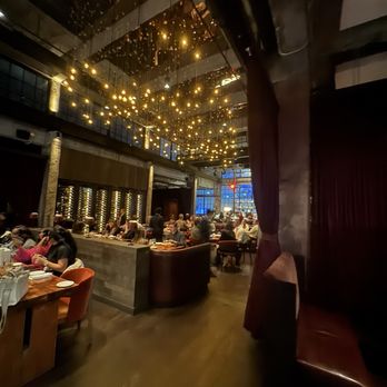 Amelia Gene's - Dining area - Bars Near Me - Memphis, Tennessee