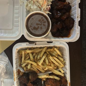 Phil's BBQ - Barbeque Near Me - Temecula, California
