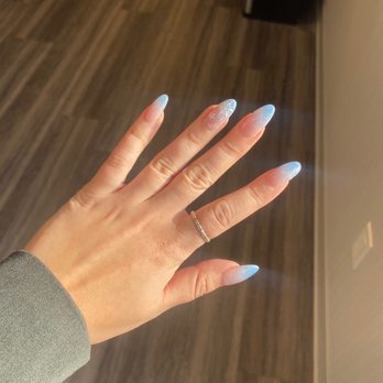 I Memory Nail Spa - Snowflake - Nail Salons Near Me - Massapequa Park, New York I Memory Nail Spa - Snowflake - Nail Salons Near Me - Massapequa Park, New York