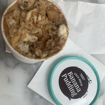Magnolia Bakery - cold brew banana pudding - Bakeries Near Me - Chicago, Illinois Magnolia Bakery - cold brew banana pudding - Bakeries Near Me - Chicago, Illinois