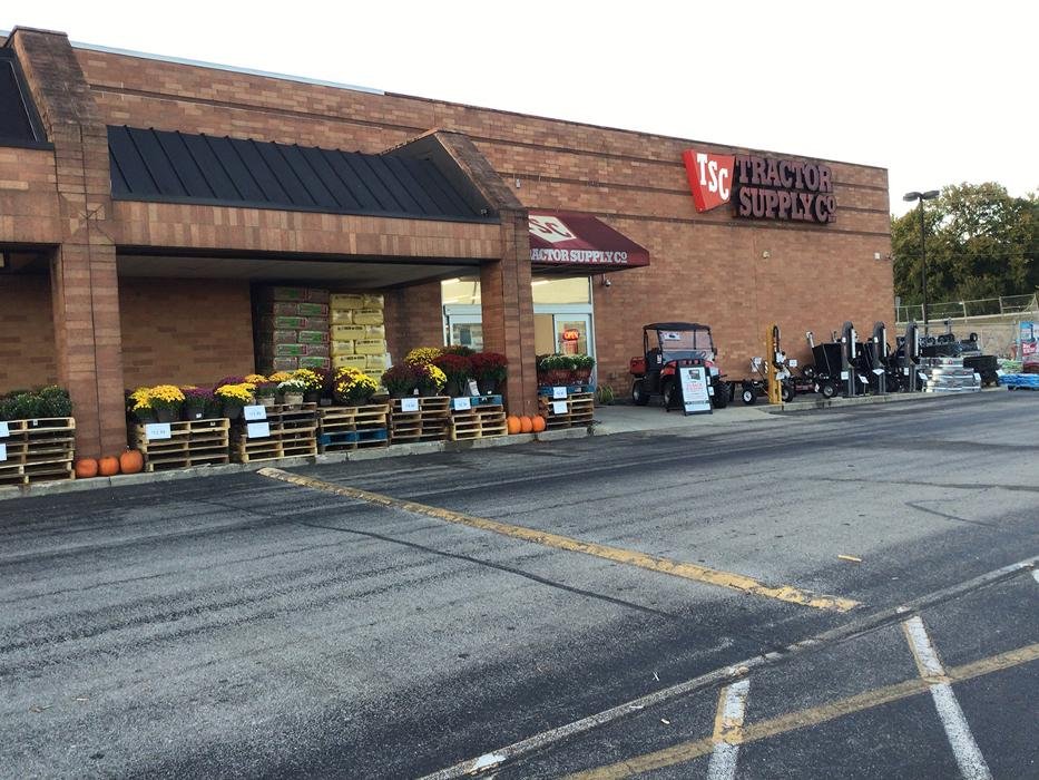 Tractor Supply Lawrenceburg Tn