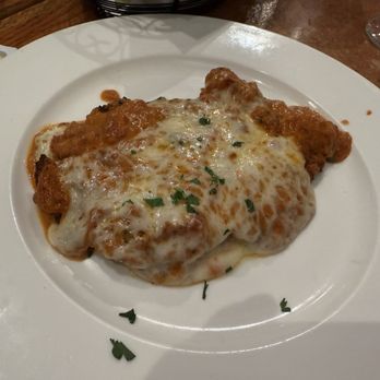 Delizia 92 - Chicken Parmigiana with Vodka Sauce - Pizza Near Me - New York, New York Delizia 92 - Chicken Parmigiana with Vodka Sauce - Pizza Near Me - New York, New York