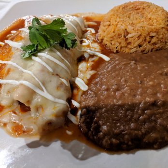 Mom's Old Recipe Mexican Restaurant - Enchiladas - Mexican Near Me - Chicago, Illinois