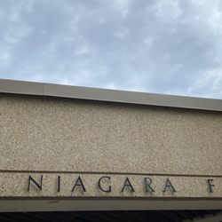 Niagara Falls Public Library
