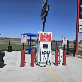 24/7 Travel Store - Gas Stations Near Me - Goodland, Kansas