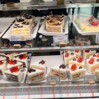 Paris Baguette - Cake slices - Bakeries Near Me - Carlsbad, California Paris Baguette - Cake slices - Bakeries Near Me - Carlsbad, California