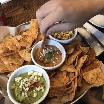 La Carnita - 3 dips and chips - Mexican Near Me - Toronto, Ontario La Carnita - 3 dips and chips - Mexican Near Me - Toronto, Ontario