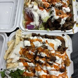 Syracuse Halal Gyro - Combo platter (2)