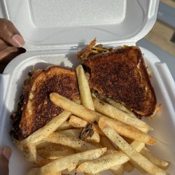 Cheezin Gourmet Grilled Cheese