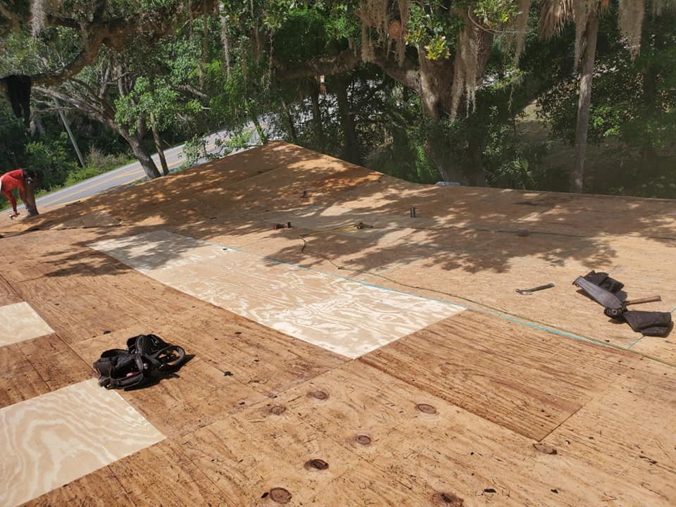 Slide of Ovando Roofing