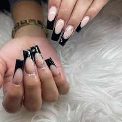 Ashly’s Nails and Beauty Salon
