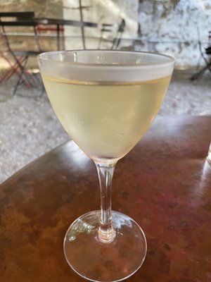 Bar Argos by null
