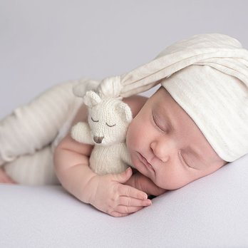 Littlest Wishes Photography - Newborn Session - Pet Photography Near Me - Snoqualmie, Washington Littlest Wishes Photography - Newborn Session - Pet Photography Near Me - Snoqualmie, Washington