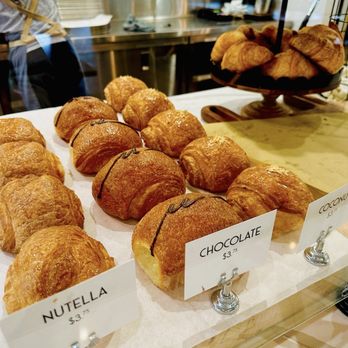 Mi Sant - Pastry selection - Bakeries Near Me - Roseville, Minnesota
