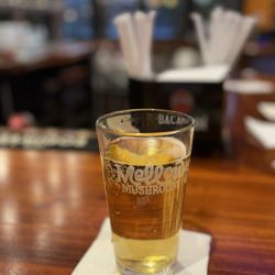 Mellow Mushroom - Midlothian - Mic ultra draft always crisp