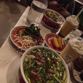 Sit lo Saigon - Hanoi Pho and Saigon Pho w/ Jackfruit and Mango Smoothie - Vietnamese Near Me - Elk Grove, California Sit lo Saigon - Hanoi Pho and Saigon Pho w/ Jackfruit and Mango Smoothie - Vietnamese Near Me - Elk Grove, California