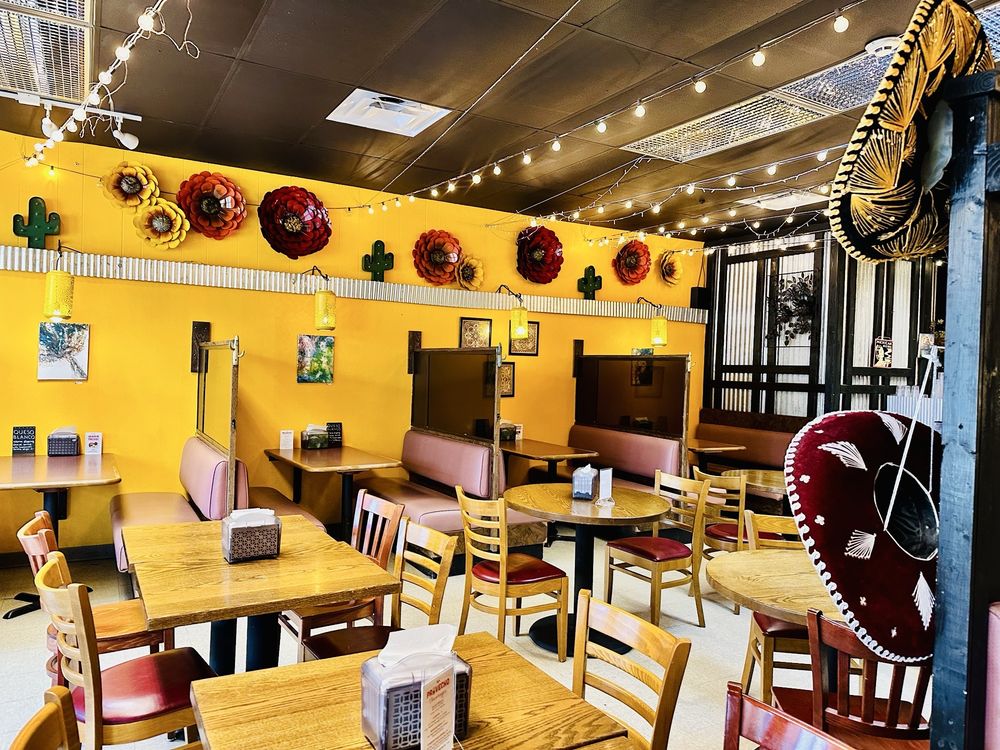 Provecho Mexican Grill